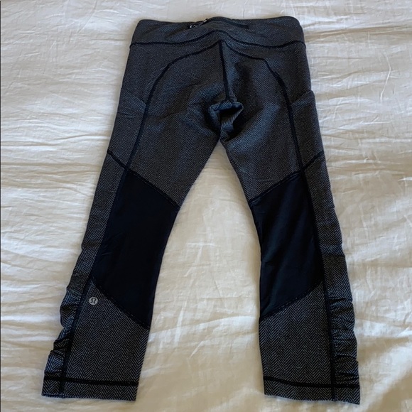 Lululemon Herringbone Crop Leggings - Picture 3 of 4